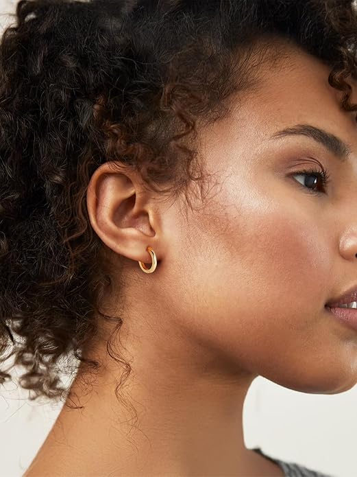 Silvora 925 Sterling Silver Small Hoop Earrings for Women Huggie Earrings Hypoallergenic Cartilage Earrings Tiny Hoops 6mm/8mm/10mm/12mm/14mm/16mm/18mm/20mm