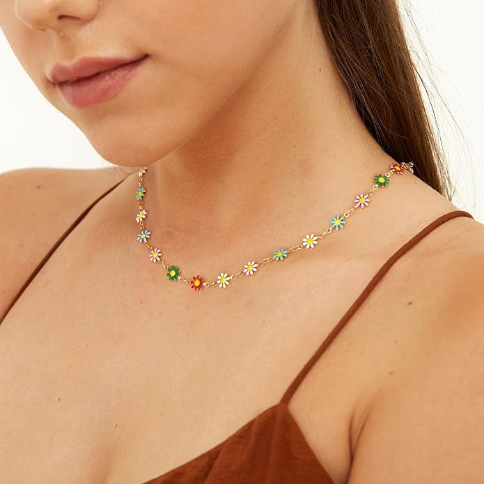 MTMY Beaded Necklaces for Women 14K Gold Plated Dainty Colorful Green/Rose Beaded Pearl Choker Necklace Delicate Boho Choker Necklace Jewelry Gift