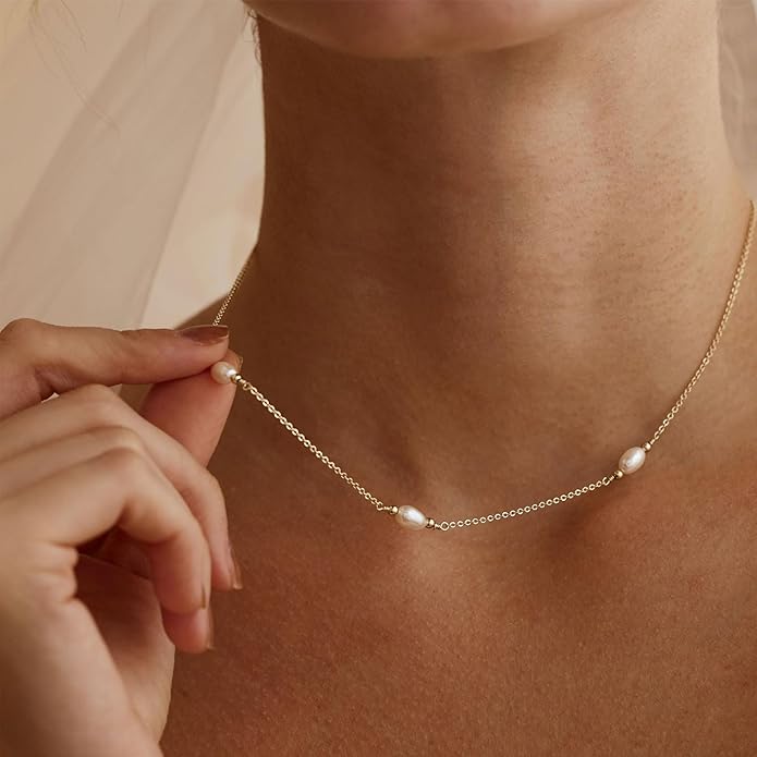 Gold Pearl Necklaces for Women Trendy, 14K Gold Plated Dainty Necklace Simple Layered Pearl Necklaces for Women Trendy Wedding Birthday Jewelry