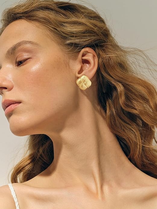 Irregular Gold Stud Earrings for Women Hammered Silver Stud Earrings Statement Geometric Earrings Vintage Gold Earrings