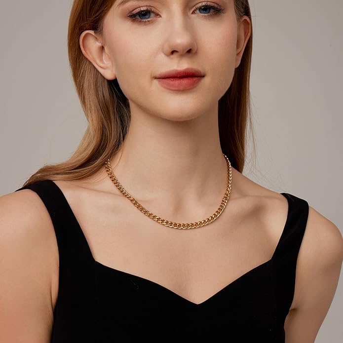 Dainty Chain Necklace for Women, 18K Gold Plated Coin Disc Choker Necklaces Simple Satellite Beaded Twisted Thin Paper Clip Chain Everyday Jewelry Gifts