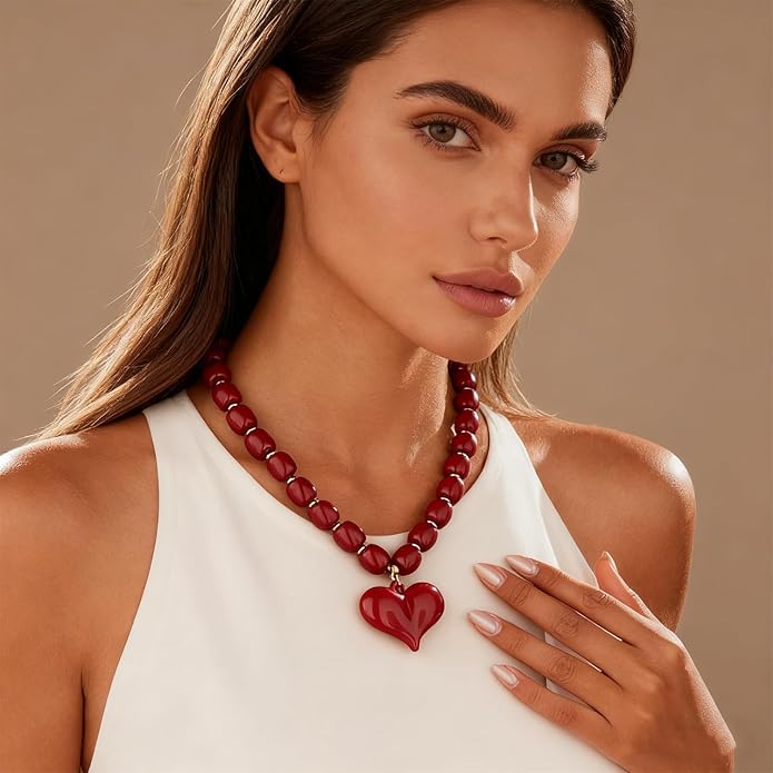 YUJIE Chunky Heart Penadnt Necklace for Women- Exaggerated Statement Puff Heart Necklace with Acrylic Beaded Chain