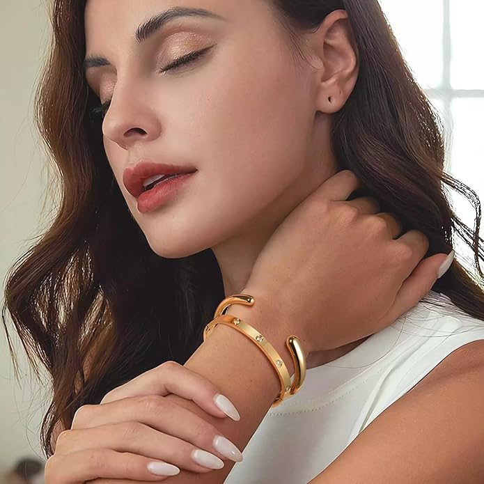 MPRAINBOW Gold Bracelets for Women, 2Pcs 18K Gold Plated Cubic Zirconia Bangle Crystal Friendship Bracelet Jewelry,Wedding Party Christmas Birthday Gifts for Her Girlfriend Sister Daughter