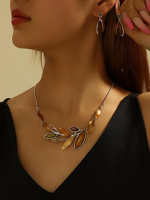 Vintage Chunky Statement Jewelry Set Retro Leaf Floral Geometric Bohemian Boho Bib Necklace Earring Set Fashion Costume Jewelry for Women Girls Wedding Party Prom Unique Gift