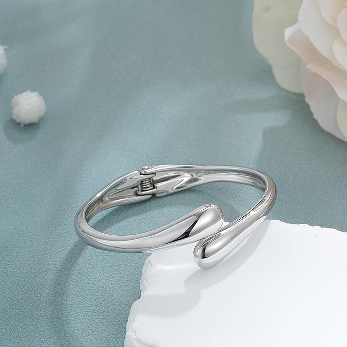 Gold Bracelets for Women Trendy - 14K Gold Plated Bangle Bracelet Chunky Adjustable Twist Cuff Gold Bracelet Non Tarnish Waterproof Jewelry for Women Gifts