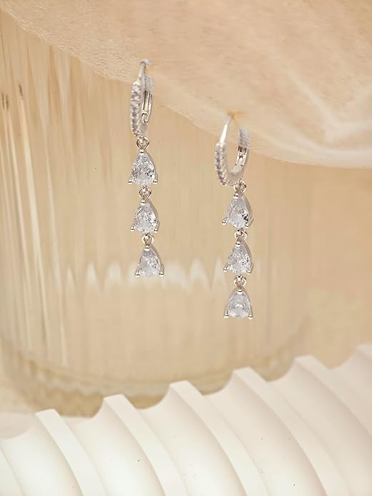 Gold Earrings for Women Trendy, Simple Dainty 14K Gold Plated Paperclip Square Chain Link Dangle Hoops Earrings Pin Stud Huggie Earrings Lightweight Hypoallergenic Minimalist Aesthetic Gold Jewelry for Christmas Gifts