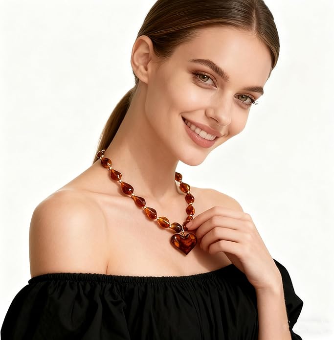 YUJIE Chunky Heart Penadnt Necklace for Women- Exaggerated Statement Puff Heart Necklace with Acrylic Beaded Chain