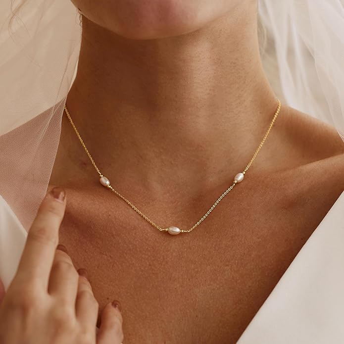 Gold Pearl Necklaces for Women Trendy, 14K Gold Plated Dainty Necklace Simple Layered Pearl Necklaces for Women Trendy Wedding Birthday Jewelry