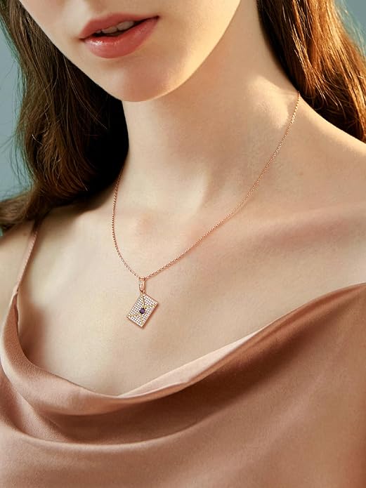 Supcare Locket Necklace That Holds Pictures-Engraved Photo Pendant Custom Jewellery Gifts for Men Women (with Jewellery Gift Box)
