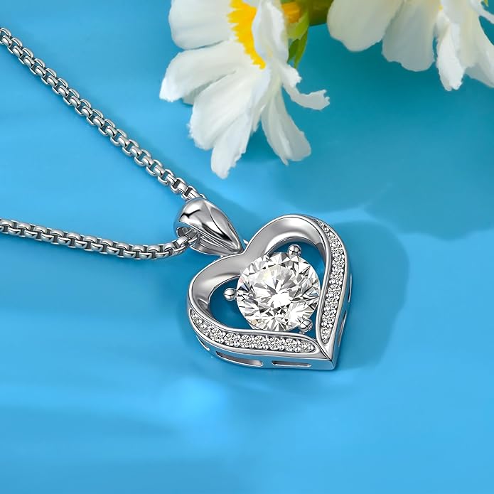 G&GEMSJEW Heart Necklaces for Women, 1-2 Carats Moissanite, 18K White Gold-Plated 925 Sterling Silver Round Brilliant Cut Moissanite Imitation Diamond Necklaces, Jewelry Gifts for Christmas Valentine's Day,Anniversary Present for Wife Women
