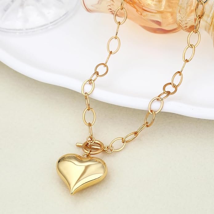 Chunky Gold Necklace for Women, 18K Waterproof Heart Necklace Statement Necklace Gold Charm Necklace Chunky Jewelry Paperclip Chain Choker Gift for Women