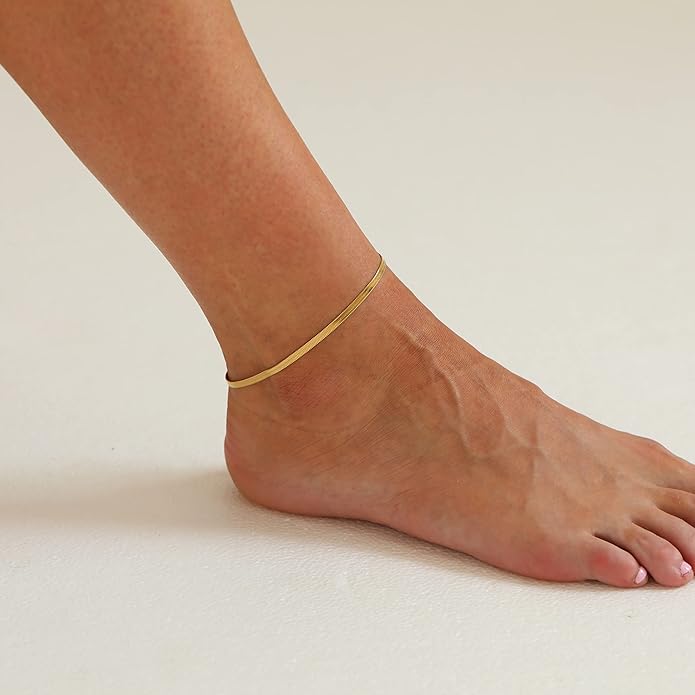 Dainty Ankle Bracelets for Women 18K Gold Plated Satellite Beaded Herringbone Chain Anklets Simple Lip Chain Anklet Minimalist Summer Beach Foot Jewelry Christmas