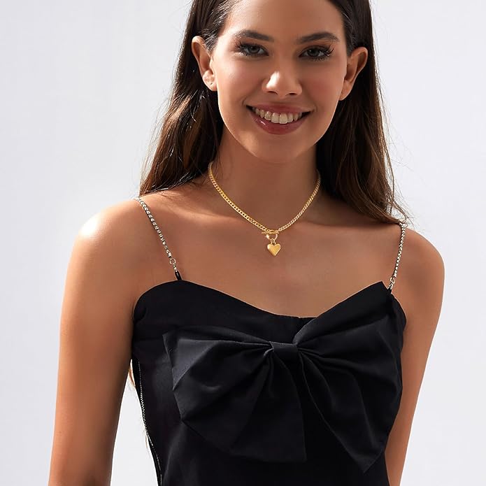 Zeffy Dainty Gold Heart Necklace for Women Trendy 14K Gold/Silver Plate Cute Heart Pendant Choker Necklaces Gold Love Heart Chain Necklace for Women Dainty Gold Jewelry Gifts for Women