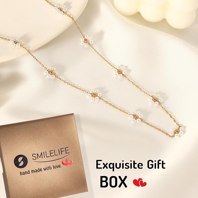 Daisy Pearl Necklaces for Women, Gold Plated Stainless Steel Handmade Flower Choker Jewelry Women Gifts
