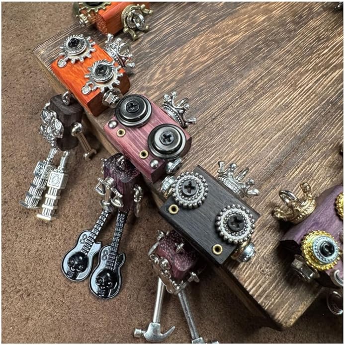 Steampunk Wooden Robot Pendant Necklace， Handmade Punk Style Pendant Zodiac Necklace for Men Women，Creative Birthday Gift