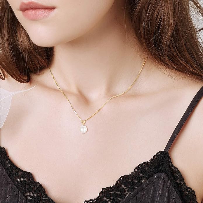 14K Solid Gold Pearl Necklace, Dainty AAA Quality Pearl Heart Pendant Valentine's Day Love Jewelry Present for Women, Wife, Mother, 16"-18"
