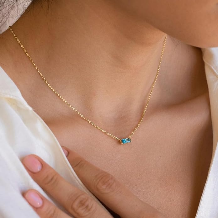 JSJOY Gold Birthstone Necklace for Women Dainty Birthstone Pendant Necklace for Teens Birthday Gifts Jewelry for Mothers Wife Grandma Graduation Gifts for Teenagers