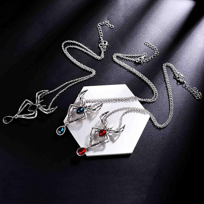 MIFYNN Vintage Gothic Spider Necklace Halloween Crystal Spider Pendant Necklace Punk Style Reptile Animal Jewelry for Woman