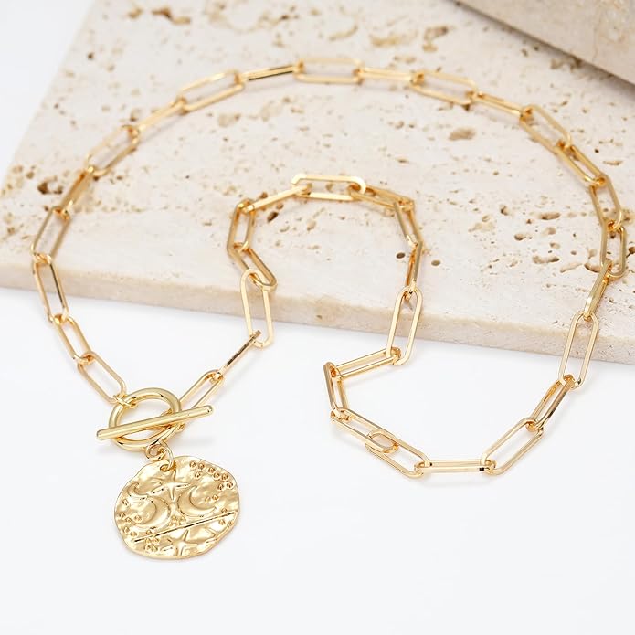 Chunky Gold Necklace for Women, 18K Waterproof Heart Necklace Statement Necklace Gold Charm Necklace Chunky Jewelry Paperclip Chain Choker Gift for Women