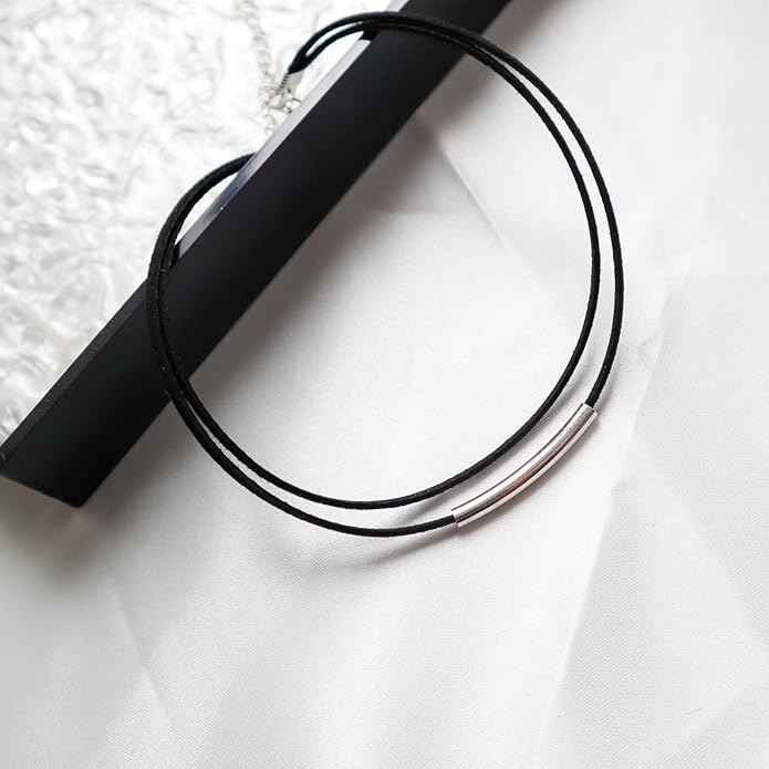 Black Choker Necklaces for Women 90s Red Black Velvet Choker Necklace Thick Thin Chocker Tube Heart Circle Choker Necklace Lace Tatto Collar Necklace Goth Choker Jewelry