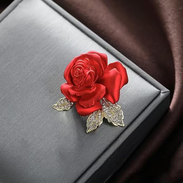 QLUYCKW Rose Flower Brooch Pin for Women Fashion Dainty Gold Plated 3D Red Roses Floral Crystal Brooch Pin Birthday Dress Suit Accessories Jewelry