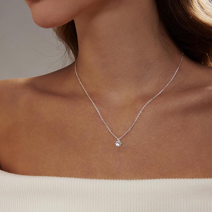 Zeffy Diamond Necklaces for Women, Dainty Gold Necklace 18k Gold Plated Layered Necklaces Simple Gold CZ Diamond Pendant Necklaces for Women Trendy Jewelry Gifts for Girls