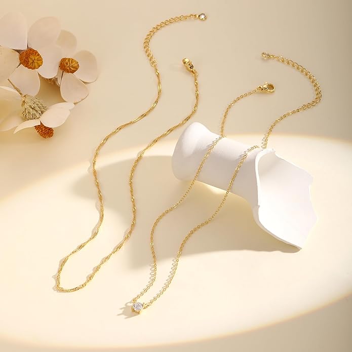 Layered Gold Necklace for Women Trendy 14K Gold Plated Heart CZ Pendant Layered Gold Necklaces Set Coin Choker Necklaces Simple Circle Cubic Zirconia Pearl Necklace Stack Herringbone Paperclip Chain Jewelry Set