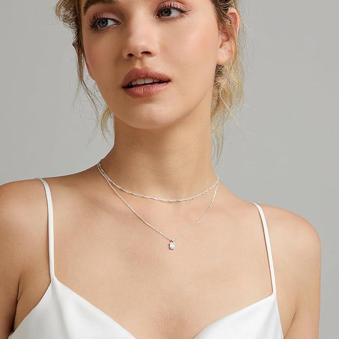Zeffy Diamond Necklaces for Women, Dainty Gold Necklace 18k Gold Plated Layered Necklaces Simple Gold CZ Diamond Pendant Necklaces for Women Trendy Jewelry Gifts for Girls