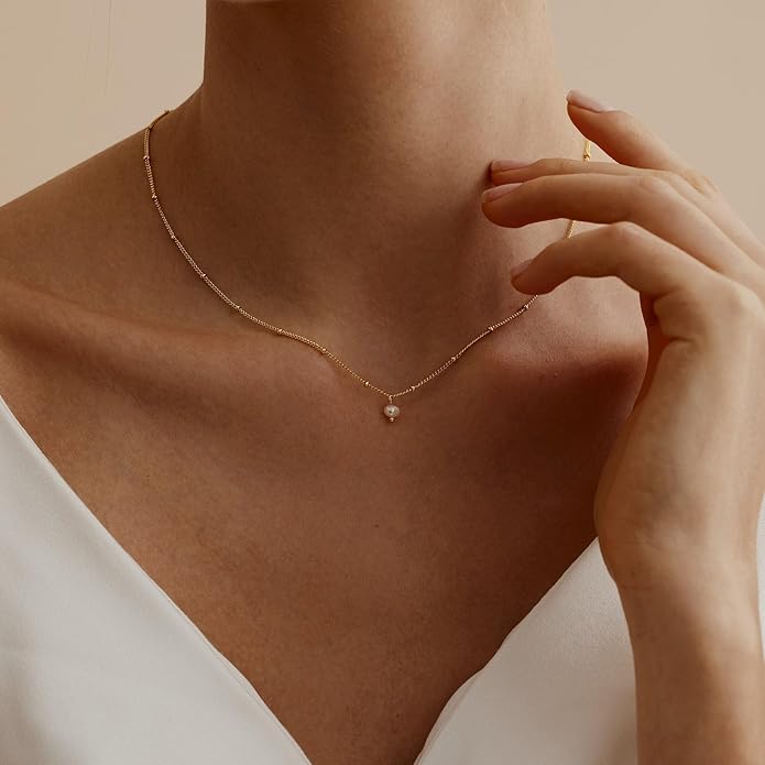 Pearl Necklace for Women Trendy,14k Gold Plated Necklace Dainty Wedding Necklace Small Cute Choker Necklace Beaded Lariat Drop Necklace Vintage Waterproof Jewelry for Women Gold Jewelry Fashion Gifts