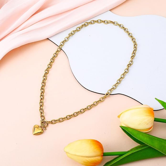 Heart Necklaces for Women Gold, Chunky Heart Necklace with Toggle Clasp Large Vintage Necklace Chunks Chain for Women Trendy Jewelry Christmas Gifts