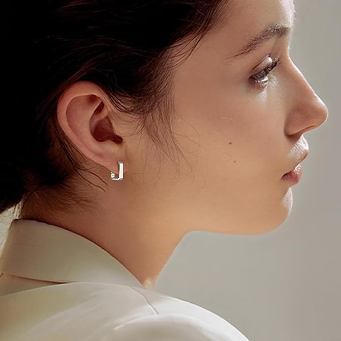 Gacimy Gold Huggie Hoop Earrings for Women 14k Gold Plated, Small Hoop Earrings for Women, 1/2 Inch Yellow Color Earrings for Women