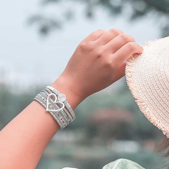 FANCY SHINY Heart Leather Wrap Bracelets Stackable Boho Cuff Bangles Trendy Resin Stone Rhinestone Bracelets with Magnetic Clasp for Women