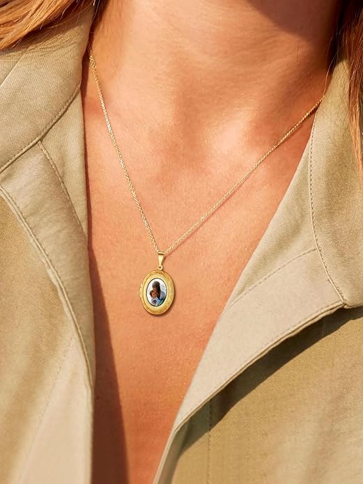 Supcare Locket Necklace That Holds Pictures-Engraved Photo Pendant Custom Jewellery Gifts for Men Women (with Jewellery Gift Box)