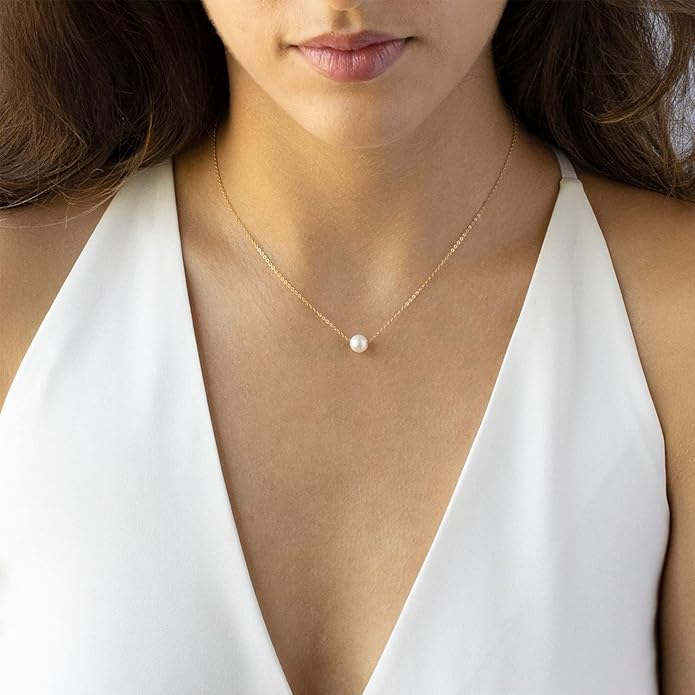 Gold Pearl Necklace for Women, 14K Gold Plated Layered Pearl Necklaces for Women Trendy Simple Herringbone Chain Pearl Necklace for Women Gold Jewelry Gifts