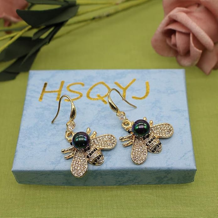 Honey Bee Brooches Crystal Insect Themed Bee Brooch Animal Fashion Shell Pearl Brooch Pin Gold Tone