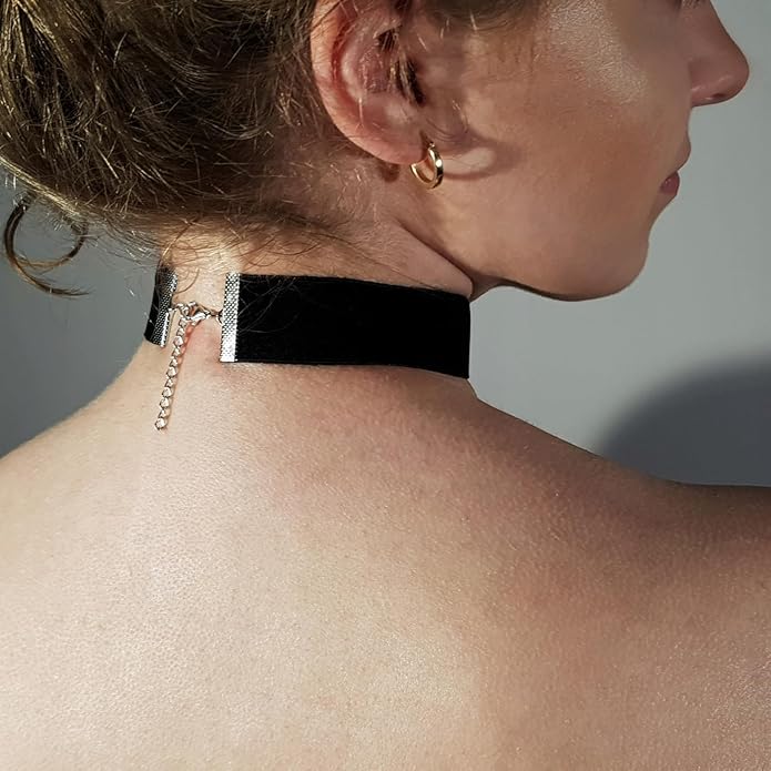 Fesciory Black Necklaces for Women, Adjustable Layered Velvet Leather Lace Collar Necklace, Goth Jewelry Gifts.