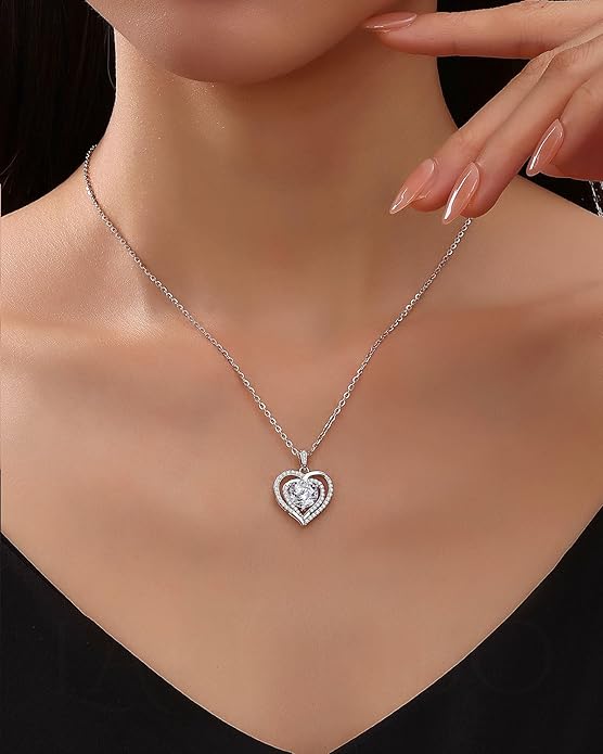 Moissanite Heart Necklaces,1-2 Carat Moissanite Necklace, Pendant Necklace Engraved with 'I LOVE YOU,Wedding Gifts,Birthday Gifts for Her,Jewelry Gifts for Christmas Valentine's Day