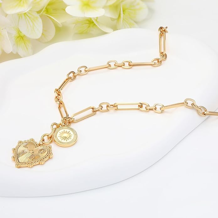 Chunky Gold Necklace for Women, 18K Waterproof Heart Necklace Statement Necklace Gold Charm Necklace Chunky Jewelry Paperclip Chain Choker Gift for Women