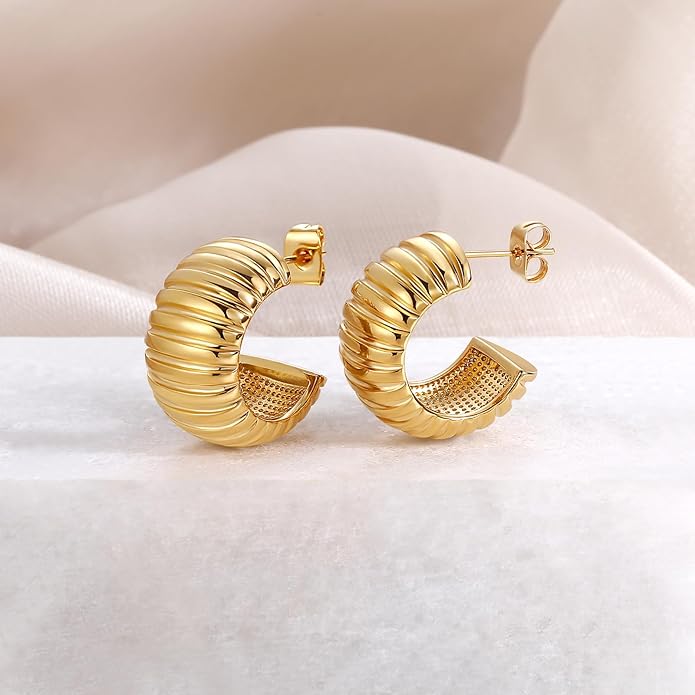 8YEARS Chunky Gold Hoop Earring for Women, 18K Gold Plated Lightweight Thick Hoops, Hypoallergenic Trendy Jewelry for Gift