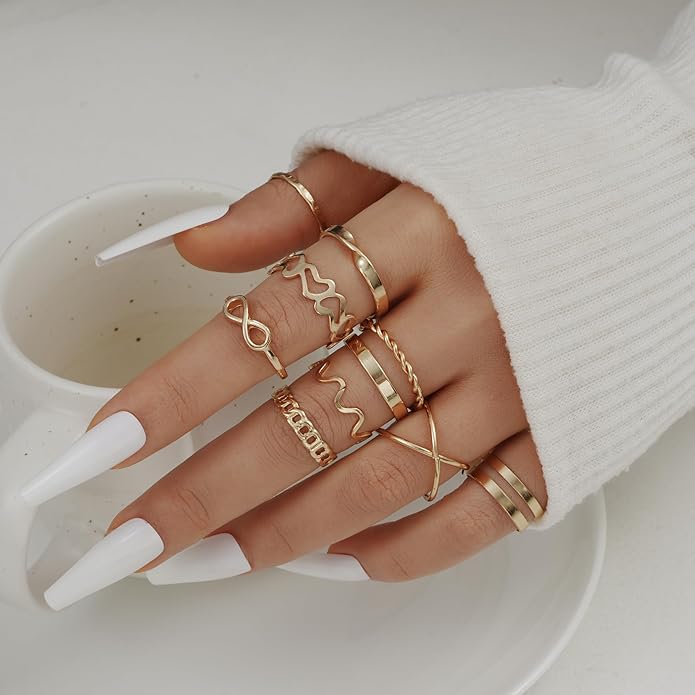 FAXHION Gold Knuckle Rings Set for Women Snake Chain Stacking Ring Vintage BOHO Midi Rings SIze Mixed