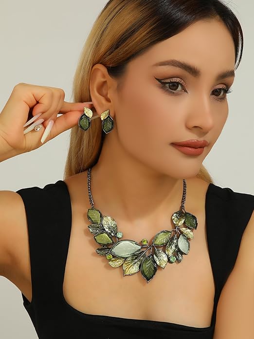 Vintage Chunky Statement Jewelry Set Retro Leaf Floral Geometric Bohemian Boho Bib Necklace Earring Set Fashion Costume Jewelry for Women Girls Wedding Party Prom Unique Gift