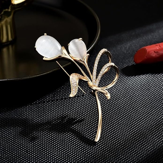Flower Brooch Pin Rhinestones Pearl Flower Brooches Floral Pin Jewelry for Women Girls