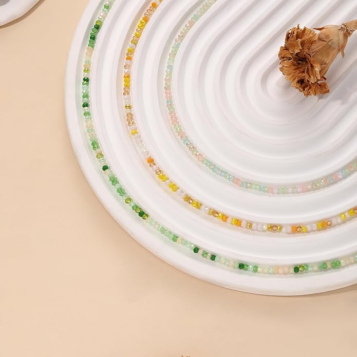 JSJOY Tiny Crystal Beaded Choker Necklaces for Women Colorful Beaded Necklace Dainty Choker Necklaces Simple Boho Jewelry Gifts for Teens Handmade Bead Necklaces Gifts
