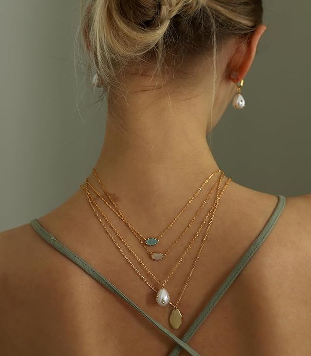 OZEL JEWELRY & GIFT Layered Gold Necklaces for Women - Crystal Colorful Delicate Cutting Pendant Necklace - 18K Gold Plated - Birthday Gifts (Made in Korea)