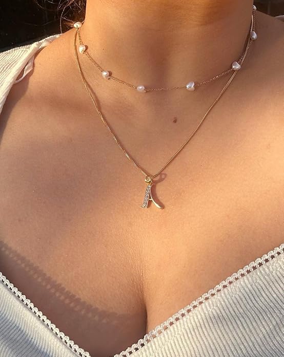 SmileBelle Pearl Necklaces for Women, Daisy Pearl Choker as Y Shaped Pearls Jewelry Gold Heart Necklace for Anniversary Birthday Gifts White Baroque Necklace as Wedding Jewelry