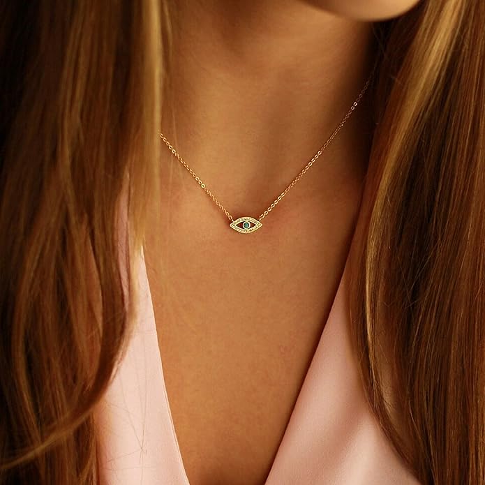 Collner 14K Gold Heart Pendant Necklace for Women Dainty Star Necklace Tiny Evil Eye Choker Necklace Boho Crescent Moon Necklace Minimalist Jewelry