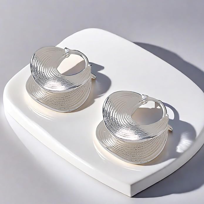 YUJIE Gold Plated Hoop Earrings for Women Brass Earring Chunky Statement Jewelry