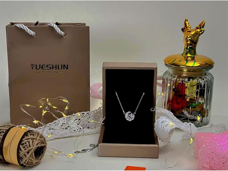 Women's Silver Necklace, 925 Sterling Silver Necklace - Exquisite Silver Jewelry for Women - Heart Pendant Silver Necklace - Birthday, Anniversary, Valentine's Day Gift for Women, Wife, Mom