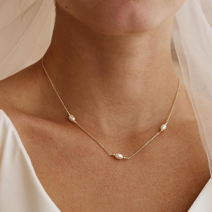 Gold Pearl Necklaces for Women Trendy, 14K Gold Plated Dainty Necklace Simple Layered Pearl Necklaces for Women Trendy Wedding Birthday Jewelry