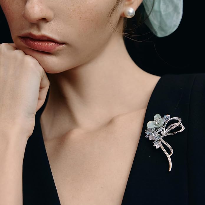 Handmade Embroidery Flower Brooch Pins for Women, SHE'S FREE STYLE JUST FOR YOU Luxury Gradient Stitching Floral Brooch Pins with Crystal stamen, Enamel Metal Butterfly with Green Leaves, Hand Dripping Oil Jewelry pins